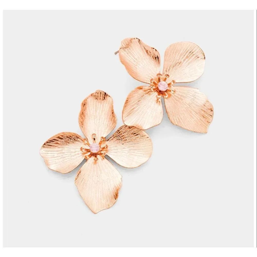 Brand New Womens Boutique In Bloom Rose Gold Large Flower Earrings Stud Earrings